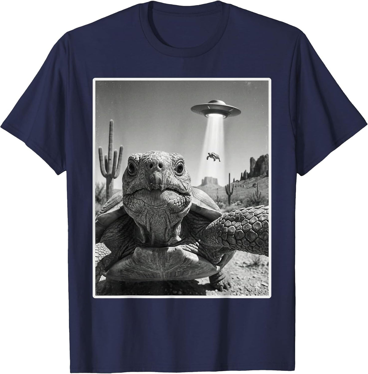 Tortoise Selfie with UFO, Funny Turtle, Funny Tortoise T-Shirt - Navy Blue