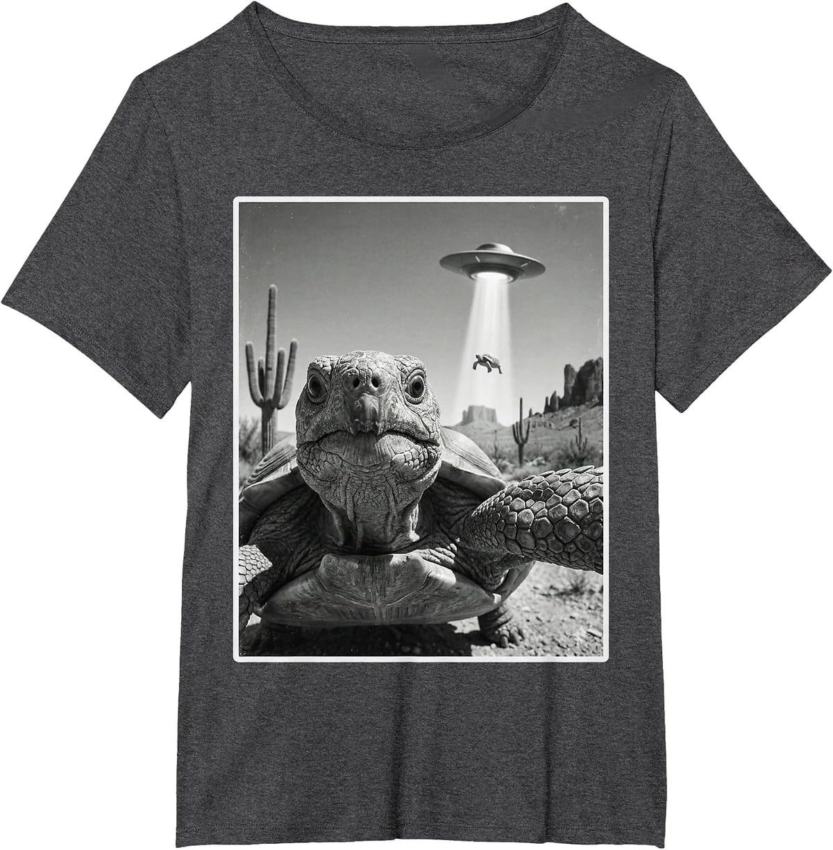 Tortoise Selfie with UFO, Funny Turtle, Funny Tortoise T-Shirt - Dark Heather Grey
